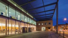 BEST:出国留学：盘点高薪资又不需要工作经验的英国商学院！_CHOO币